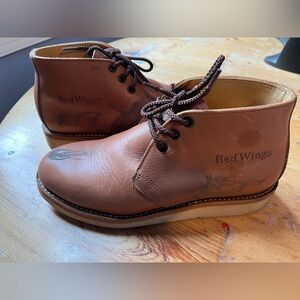 Red Wing (men 5.5 or women 7.5) Chukka 595 soft toe boot